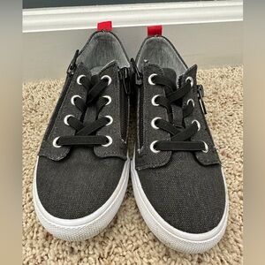 Cat and Jack Double Zipper Shoes